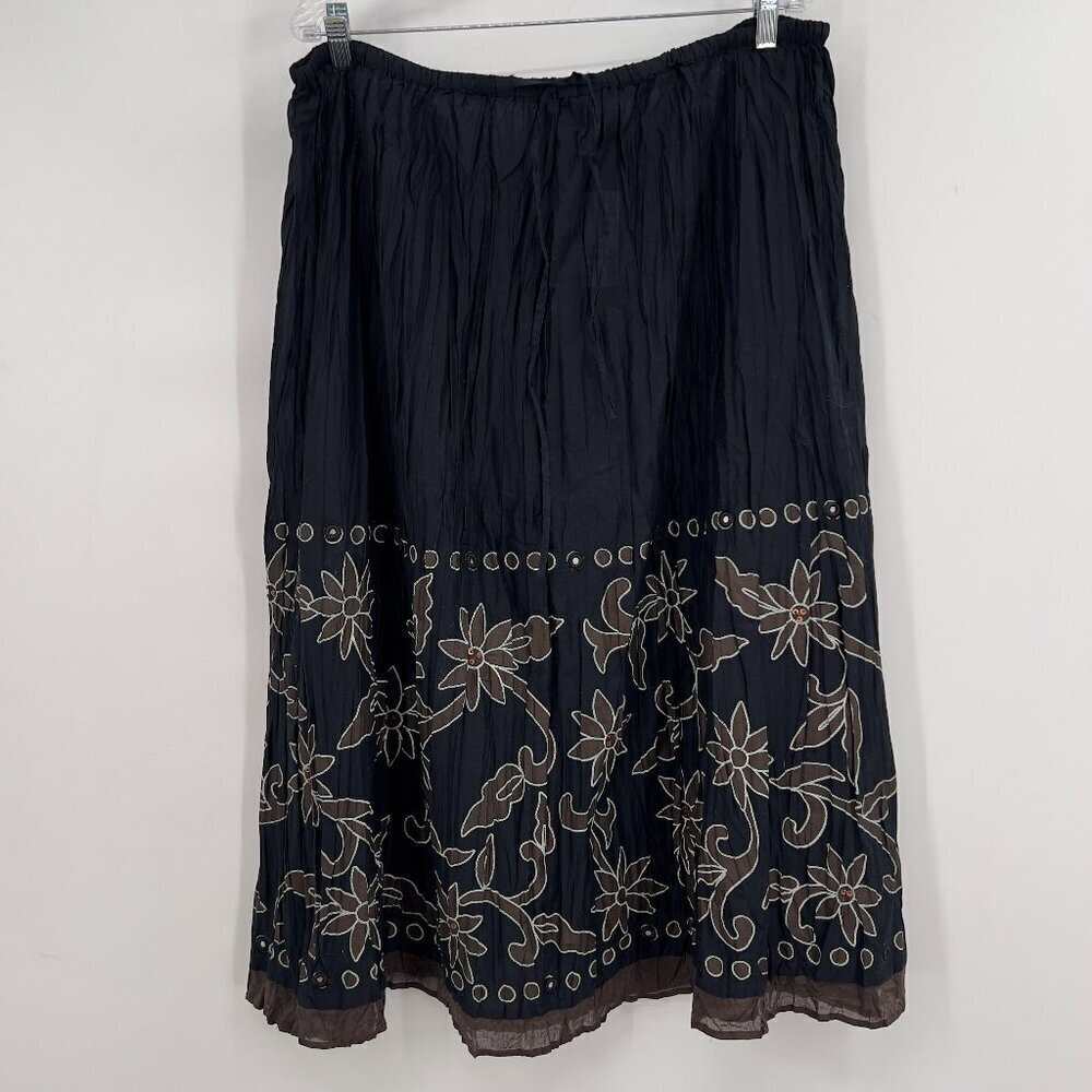 Avenue  Women's Plus Black Floral Embroidered Crinkle Boho Midi Skirt 18/20 NWT